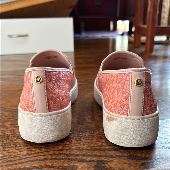 MICHAEL Michael Kors Women’s 8.5 Pink and White Sneakers with Elastic Panels - Picture 7 of 9